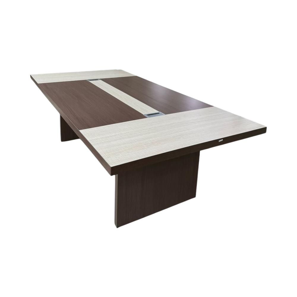 TABLE DE REUNION