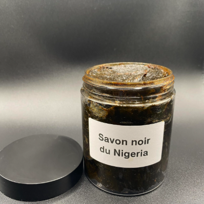 Savon noir du nigeria